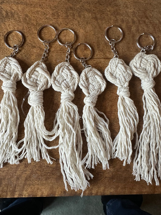 Macrame Celtic knot keyring